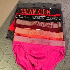 Calvin Klein Men’s M briefs (4) pairs, Boxer Briefs (2) pairs